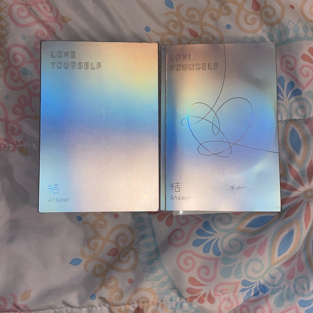 💜BTS answer love yourself silver cd set
NWOT